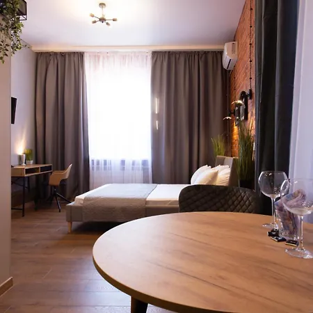 New Studio In The City Center - Kharkivska Naberezhna 3 Экстерьер фото