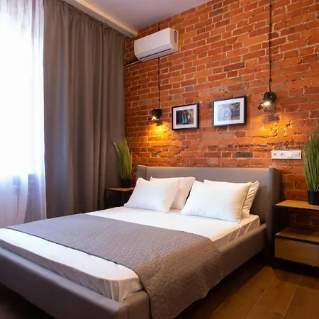 New Studio In The City Center - Kharkivska Naberezhna 3 Экстерьер фото