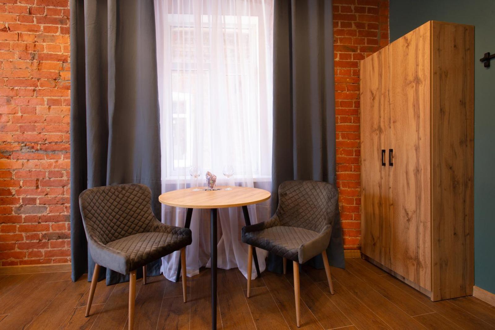Apartment New In The Center - Kharkivska Naberezhna 3