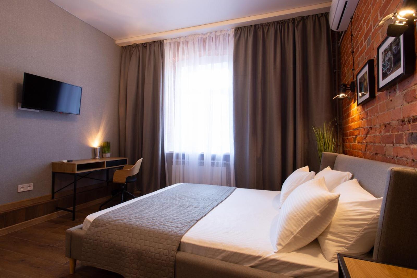 Apartment New In The Center - Kharkivska Naberezhna 3 *