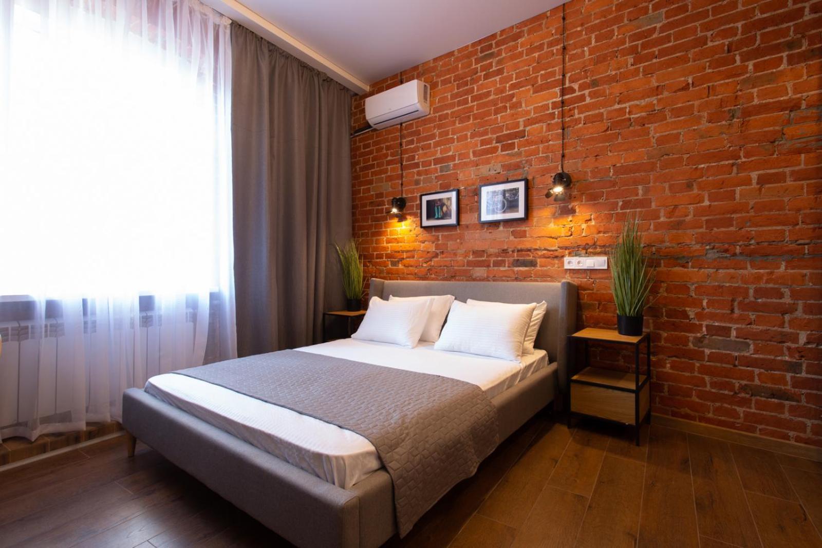 Apartment New In The Center - Kharkivska Naberezhna 3 *