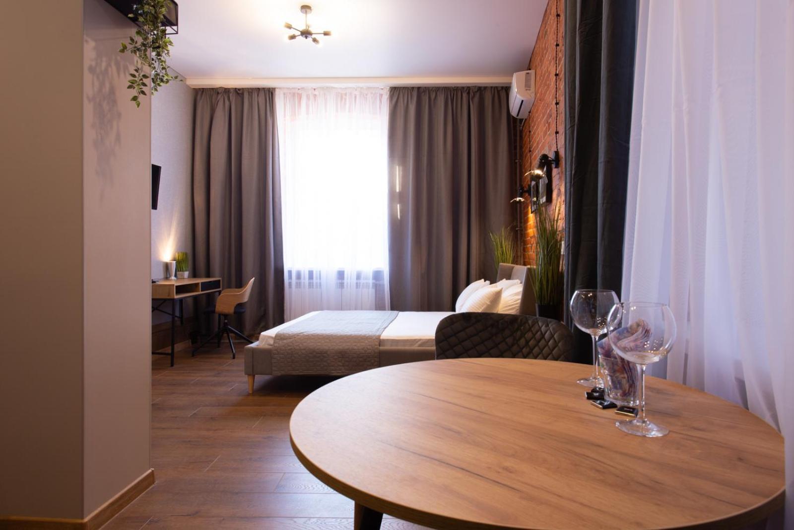 Apartment New In The Center - Kharkivska Naberezhna 3 *
